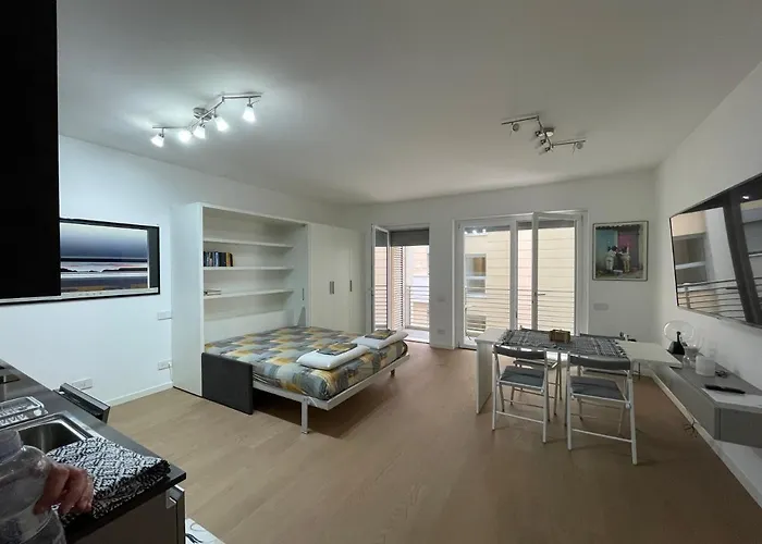 Trastevere Porta Dei Leoni Roma