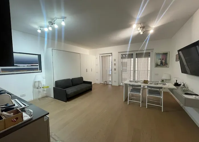 Trastevere Porta Dei Leoni *